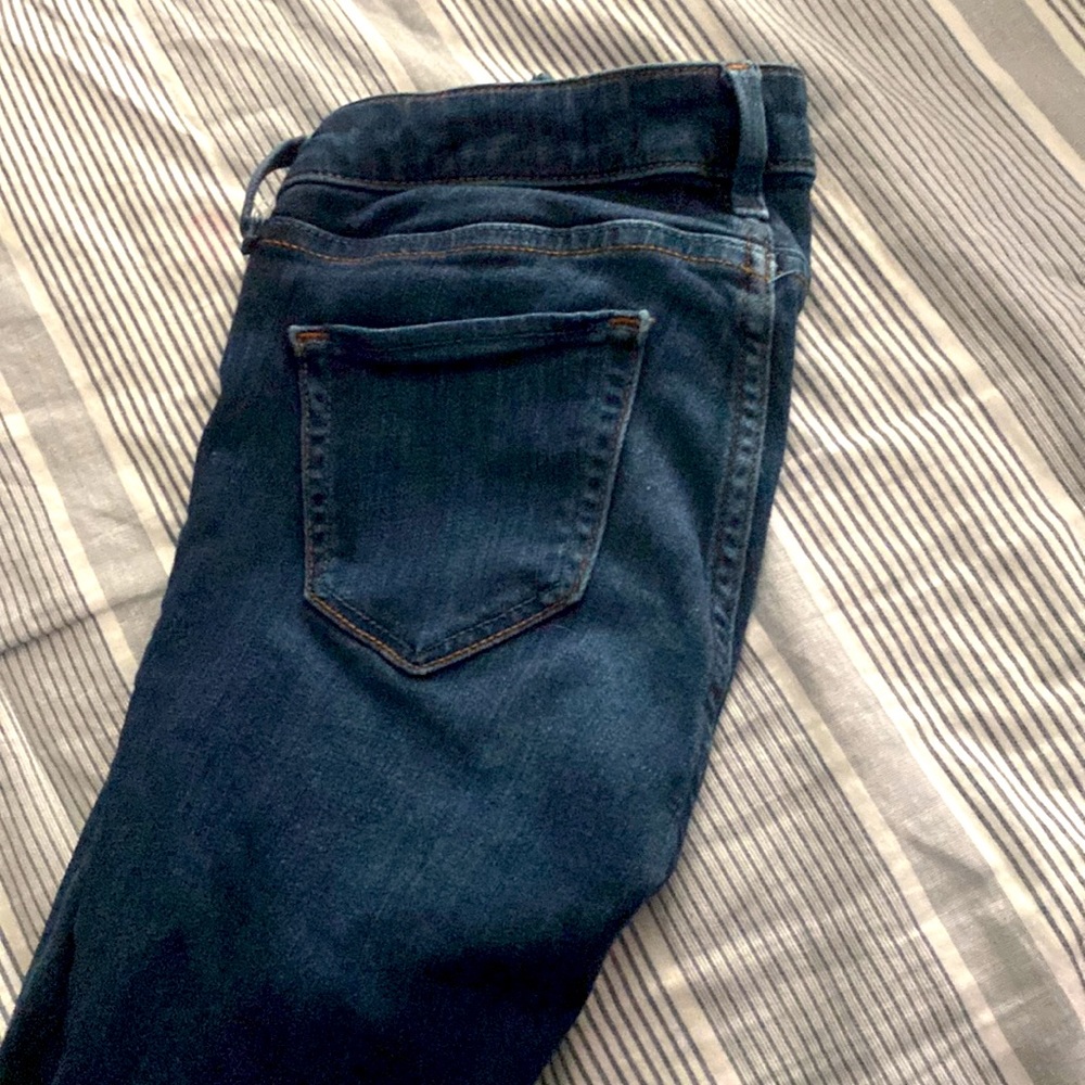 Low rise jean leggings from Hollister - Picture 2 of 3